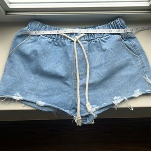 High-waisted drawstring jean shorts